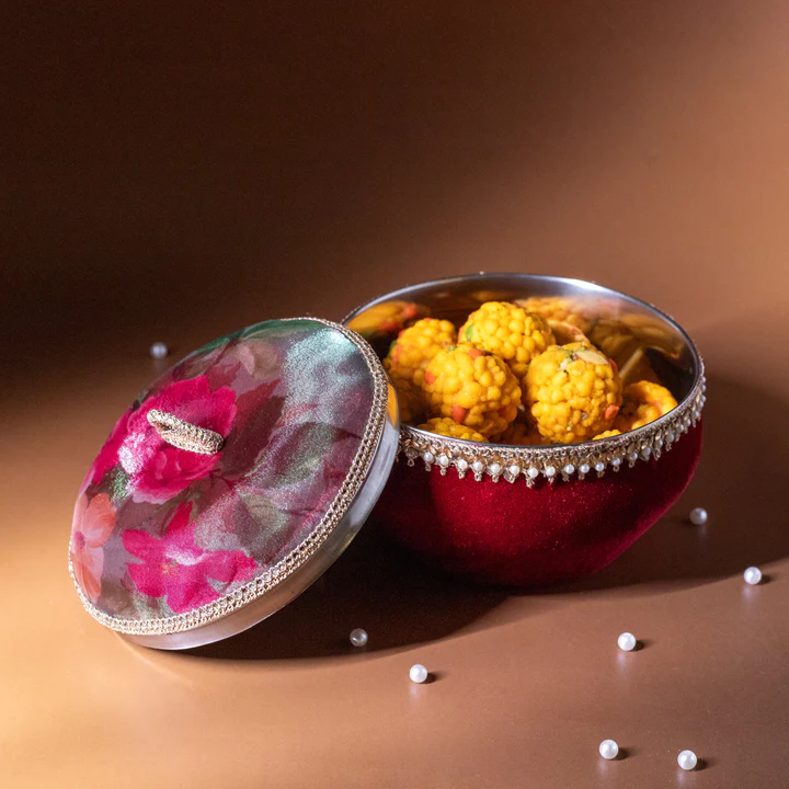 Surkh Ladoo Box (1kg Round)