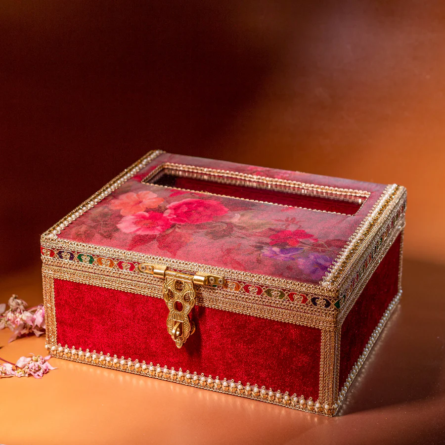 Surkh Chura Ceremony Set view 4